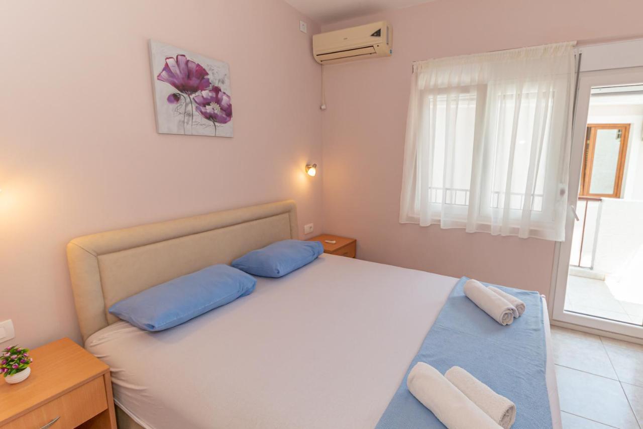 Apartments Vjera Petrovac Dış mekan fotoğraf