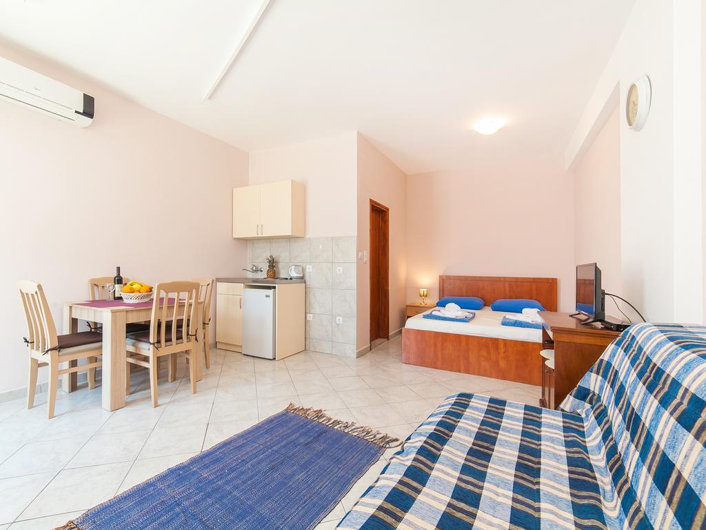 Apartments Vjera Petrovac Dış mekan fotoğraf