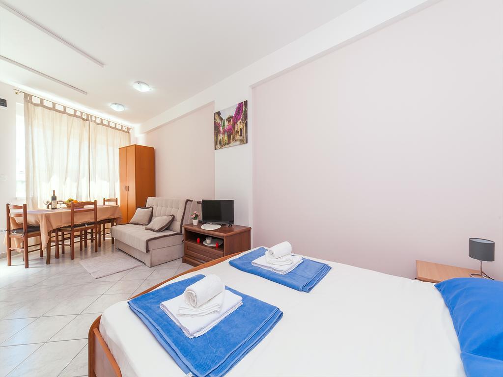 Apartments Vjera Petrovac Dış mekan fotoğraf